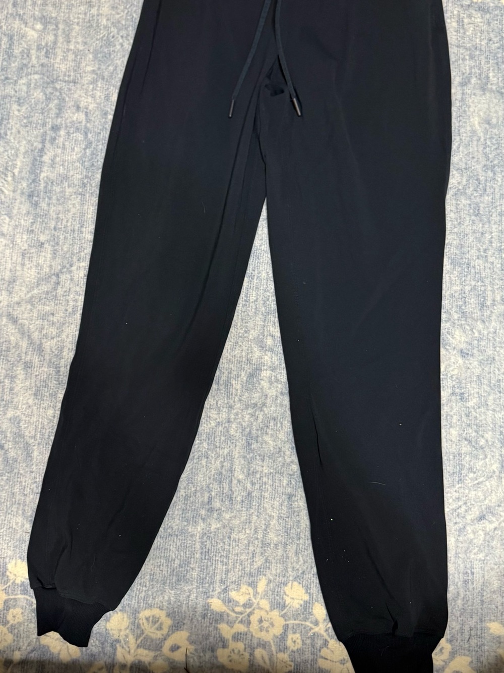 Lululemon Navy Joggers size 2